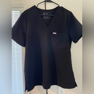 Large FIGS black top